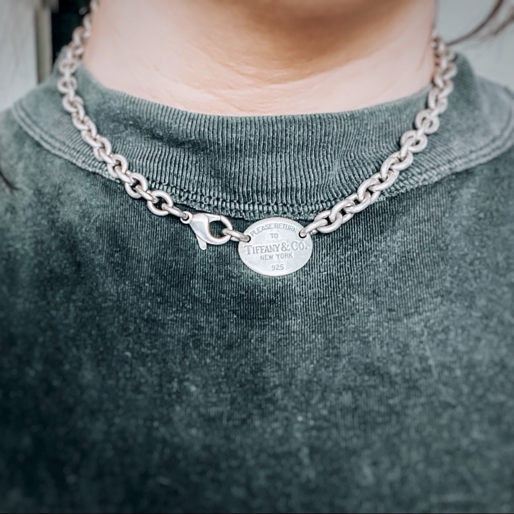 Please Return to Tiffany & Co 16” chain